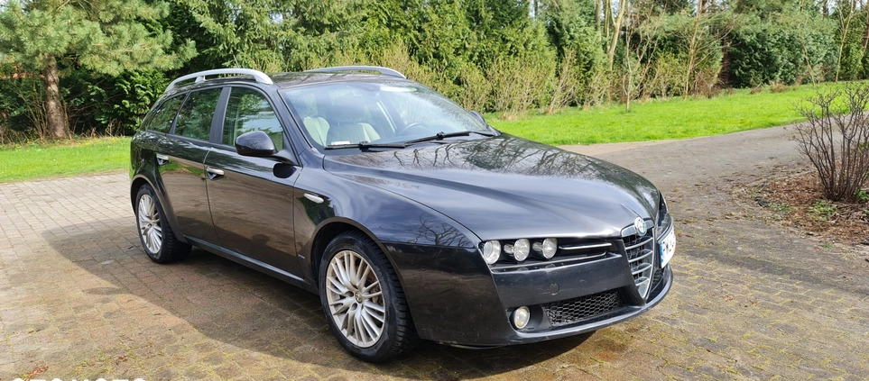 Alfa Romeo 159 cena 17000 przebieg: 242117, rok produkcji 2009 z Poznań małe 211